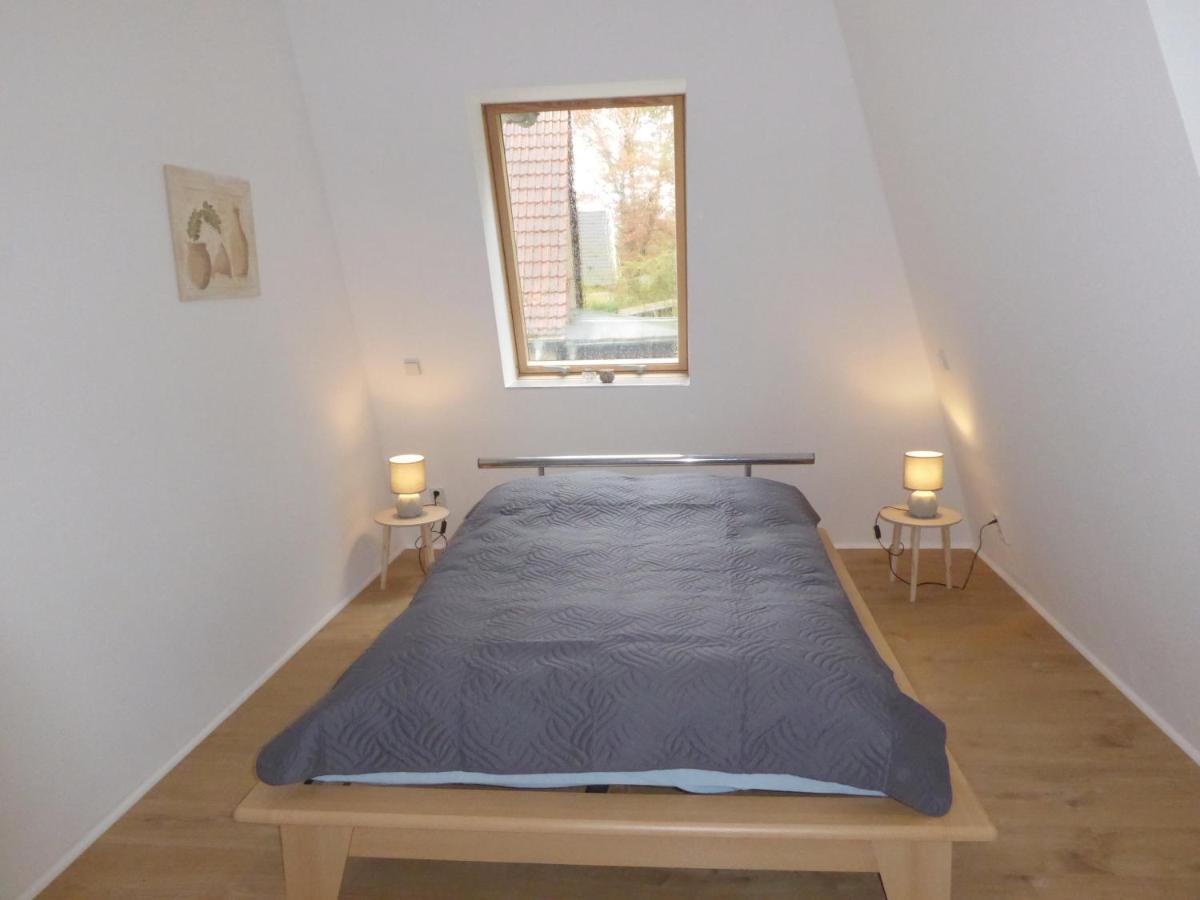 App. Weisses Haus Apartment Hohen Neuendorf Bagian luar foto